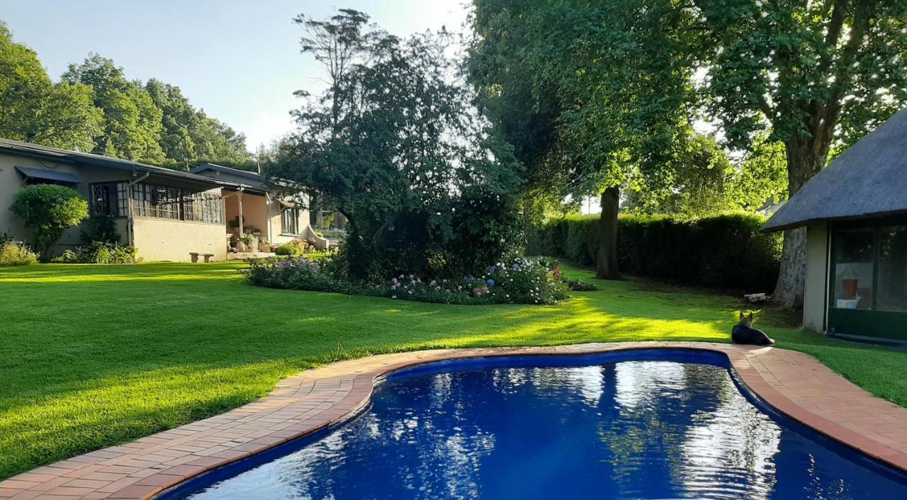 Rosedale Self Catering With Pool And Large Entertainment Bbq Area Holiday home *