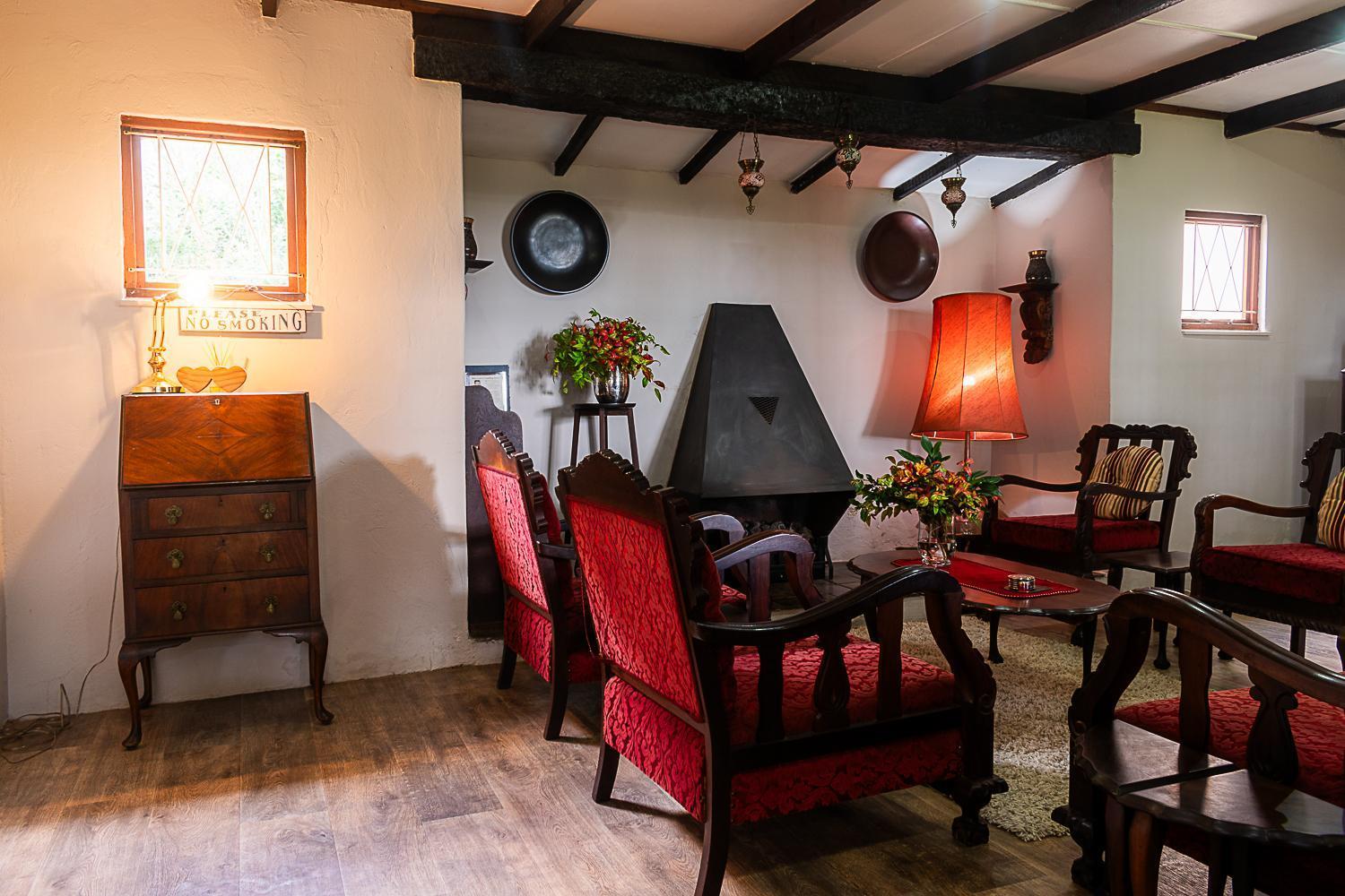 Rosedale Self Catering With Pool And Large Entertainment Bbq Area Holiday home